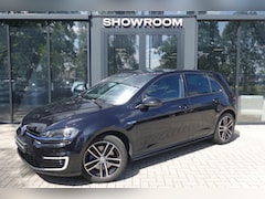 Volkswagen Golf - 1.4 TSI GTE STOELVERW CAM LEDER'