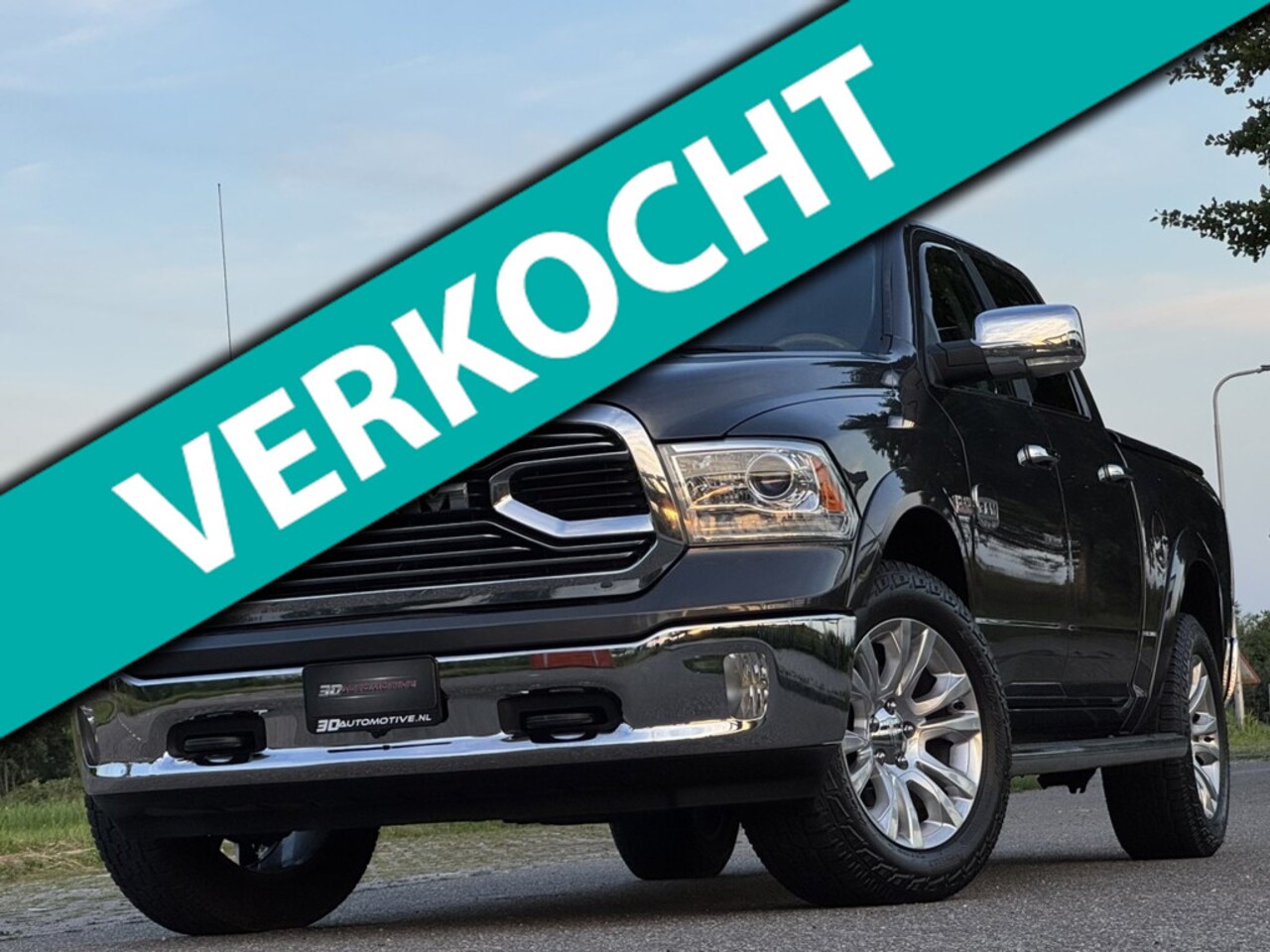 Dodge Ram 1500 - LONGHORN 5.7L V8 HEMI, ORIG NED, LUCHTVERING, CUT-OUT - AutoWereld.nl