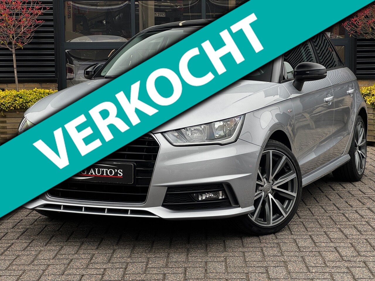 Audi A1 Sportback - 1.0 TFSI Adrenalin | S-Line | Cruise Control | Navigatie | Airconditioning | Automaat | - AutoWereld.nl
