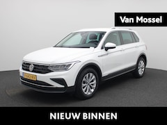 Volkswagen Tiguan - 1.5 TSI Life Business | LMV | Climate control | DAB | Camera | Navigatie | Bluetooth | Ada