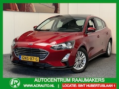 Ford Focus - 1.0 ECOBOOST TITANIUM BUSINESS AFN. TREKHAAK PANORAMA SCHUIF/KANTELDAK NAVIGATIE CRUISE CO