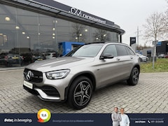Mercedes-Benz GLC-klasse - 300e 4M AMG Styling I Night I Pano I Trekhaak I Camera I 19''