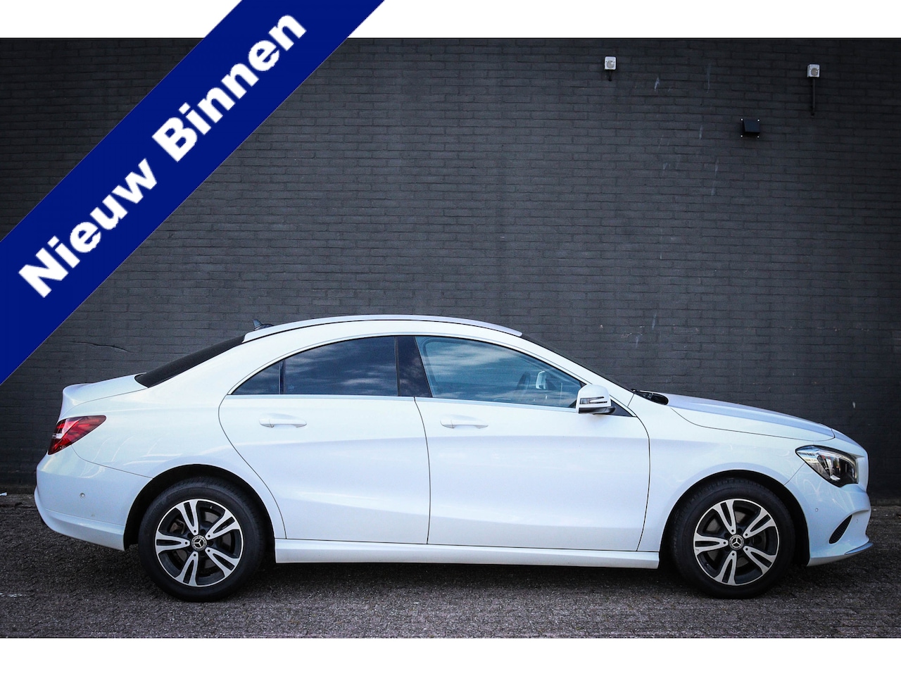 Mercedes-Benz CLA-Klasse - 180 Ambition Net binnen-Nu al te bezichtigen - AutoWereld.nl