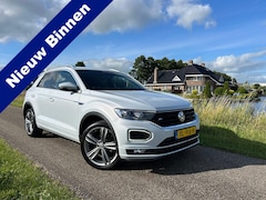 Volkswagen T-Roc - 1.5 TSI Sport | R-Line | LED | Adaptieve Cruise | Lane Assist