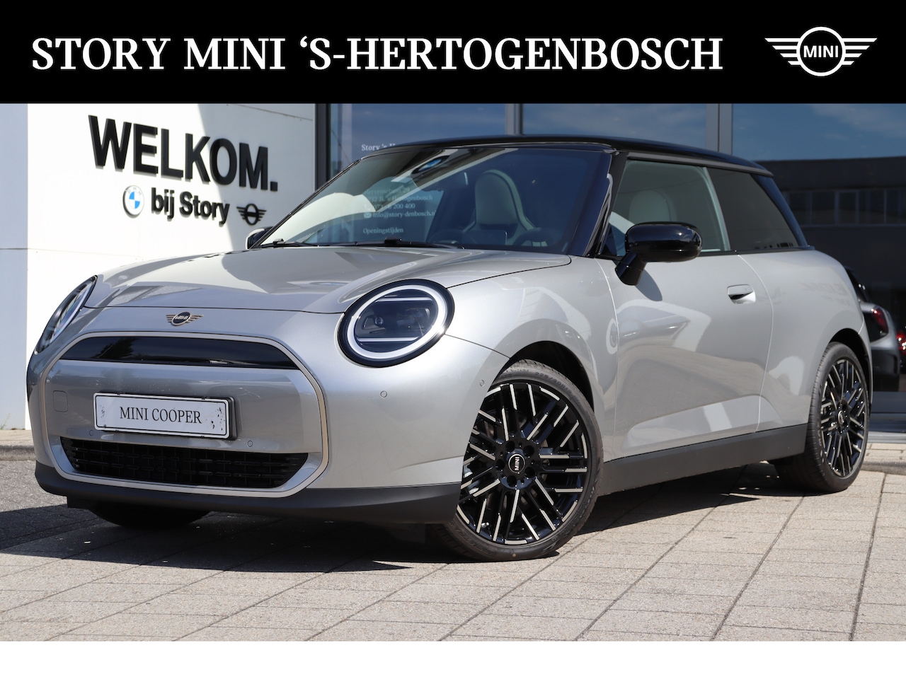 MINI 3-Deurs - Hatchback Cooper E / Favoured / Pakket M / 18" Night Flash Spoke 2-tone - AutoWereld.nl