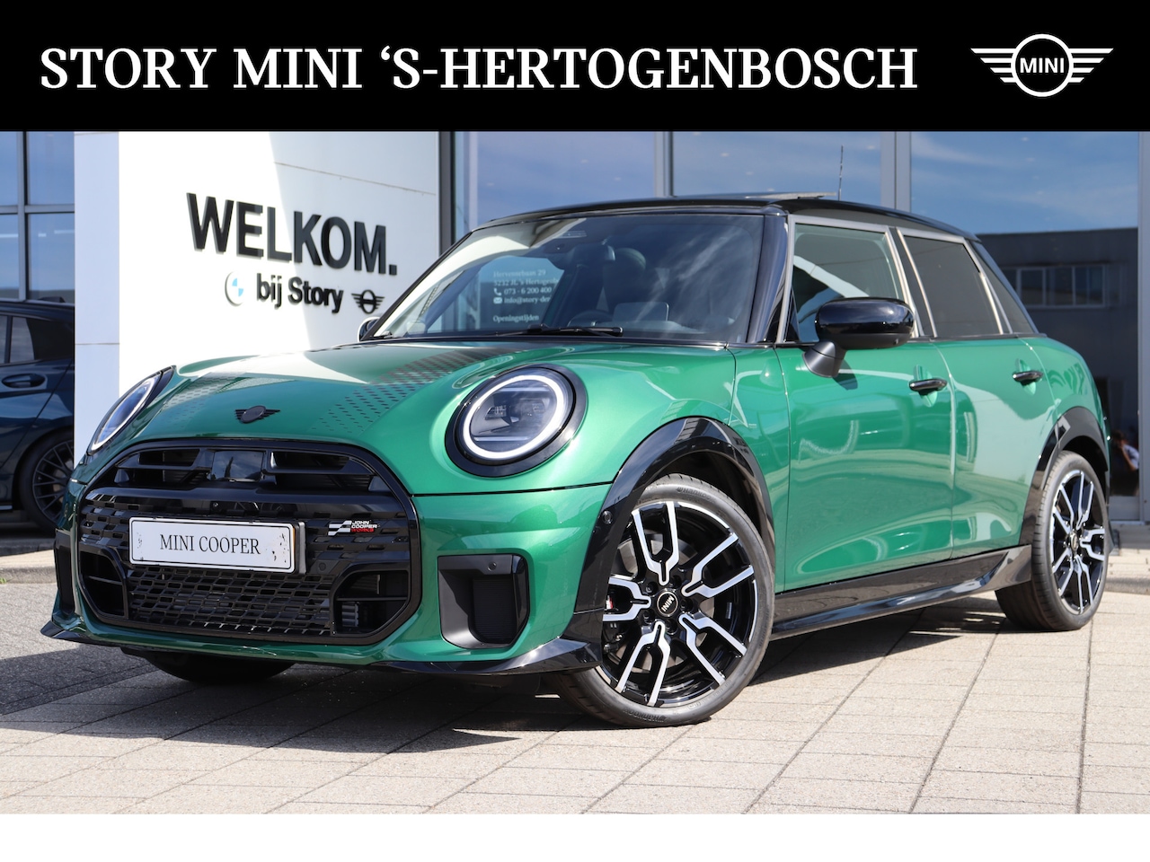 MINI 5-Deurs - Hatchback Cooper C Automaat / John Cooper Works / Pakket XL / 18" JCW Lap Spoke 2-tone - AutoWereld.nl