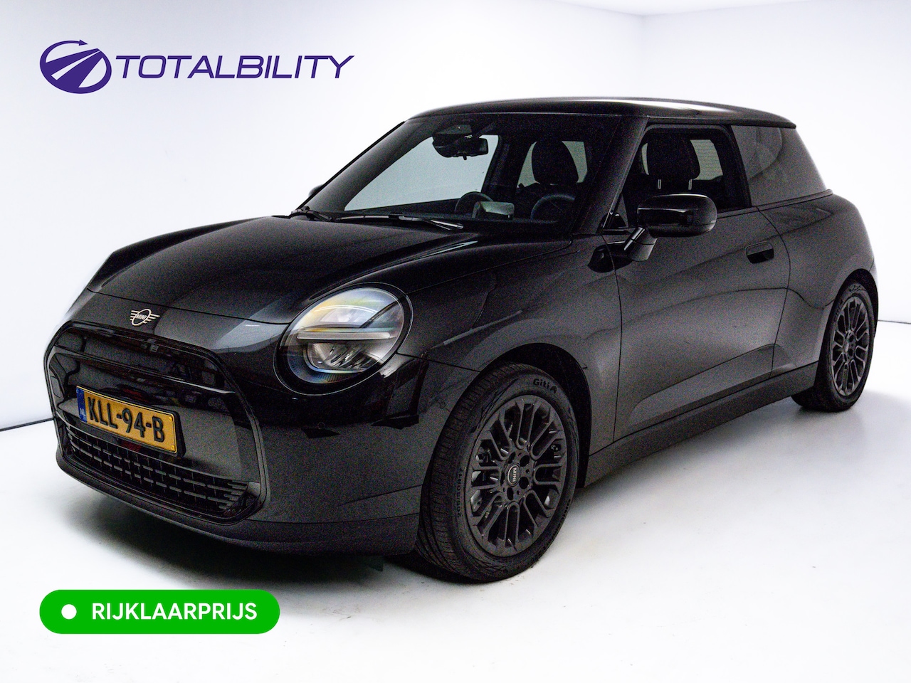 MINI 3-Deurs - Mini Cooper E Blackyard 40.7 kWh | Head-Up | Stoelverw. | Draadloze lader | 17"LMV | Extra - AutoWereld.nl