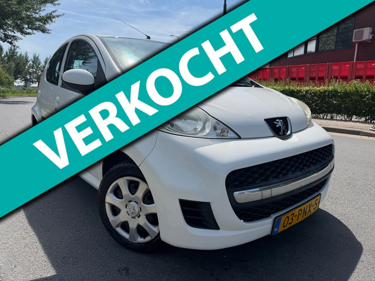 Peugeot 107 - 1.0-12V Millesim BJ 2011 AIRCO/5 DEURS/APK NIEUW !!! - AutoWereld.nl