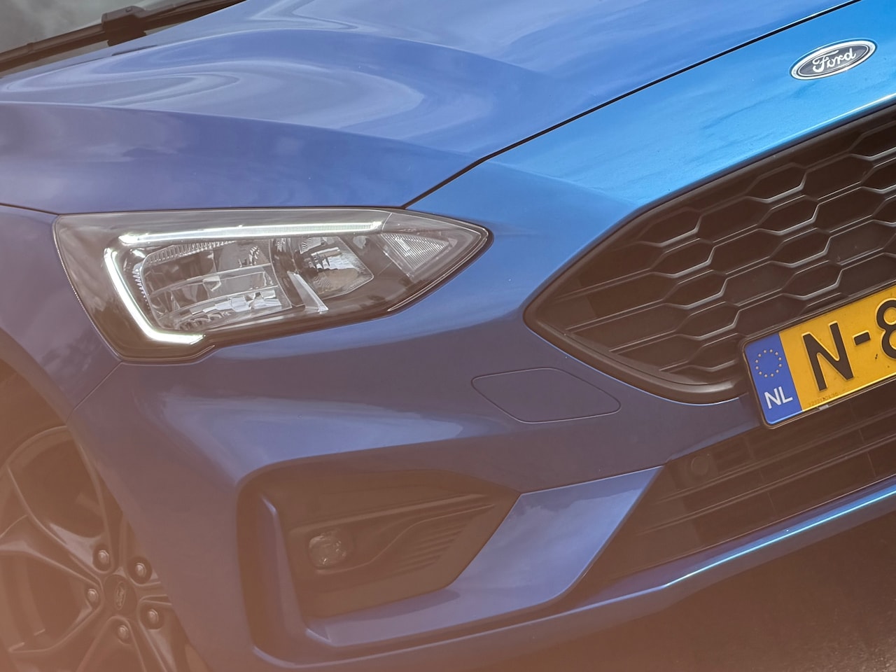 Ford Focus Wagon - 1.0 EcoBoost Hybrid ST Line X - Desert Island Blue - Virtual/Carplay/Camera - AutoWereld.nl