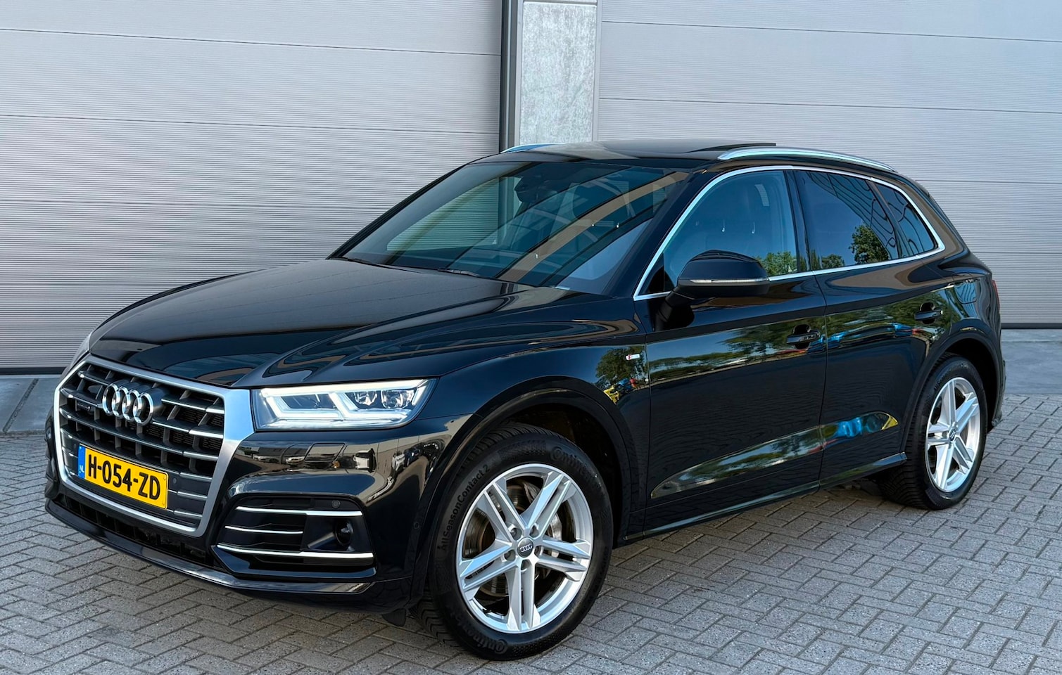Audi Q5 - 50 TFSI e Quattro 2020 S edition Zwart PANO|CAM|NAP - AutoWereld.nl