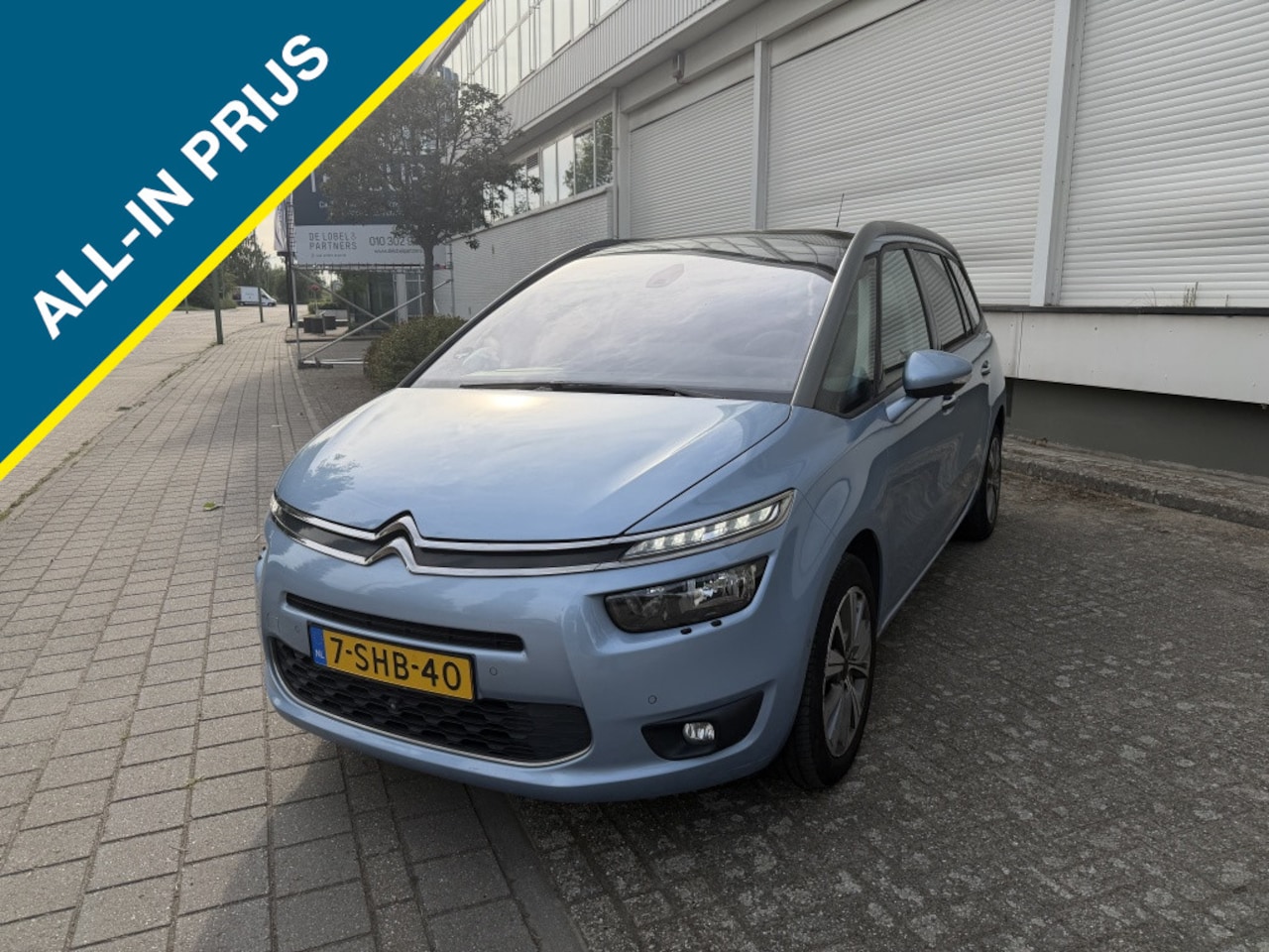 Citroën Grand C4 Picasso - 1.6 THP Intensive CLIMA|NAP|CAMERA 360 - AutoWereld.nl