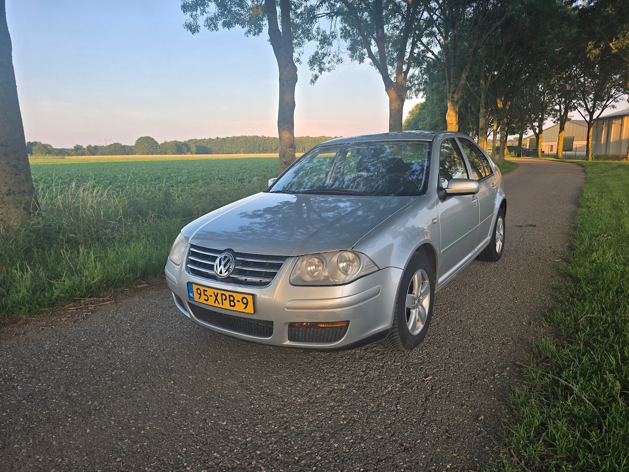 Volkswagen Jetta - 2.0 TFSI Highline - AutoWereld.nl