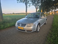 Volkswagen Jetta - 2.0 TFSI Highline