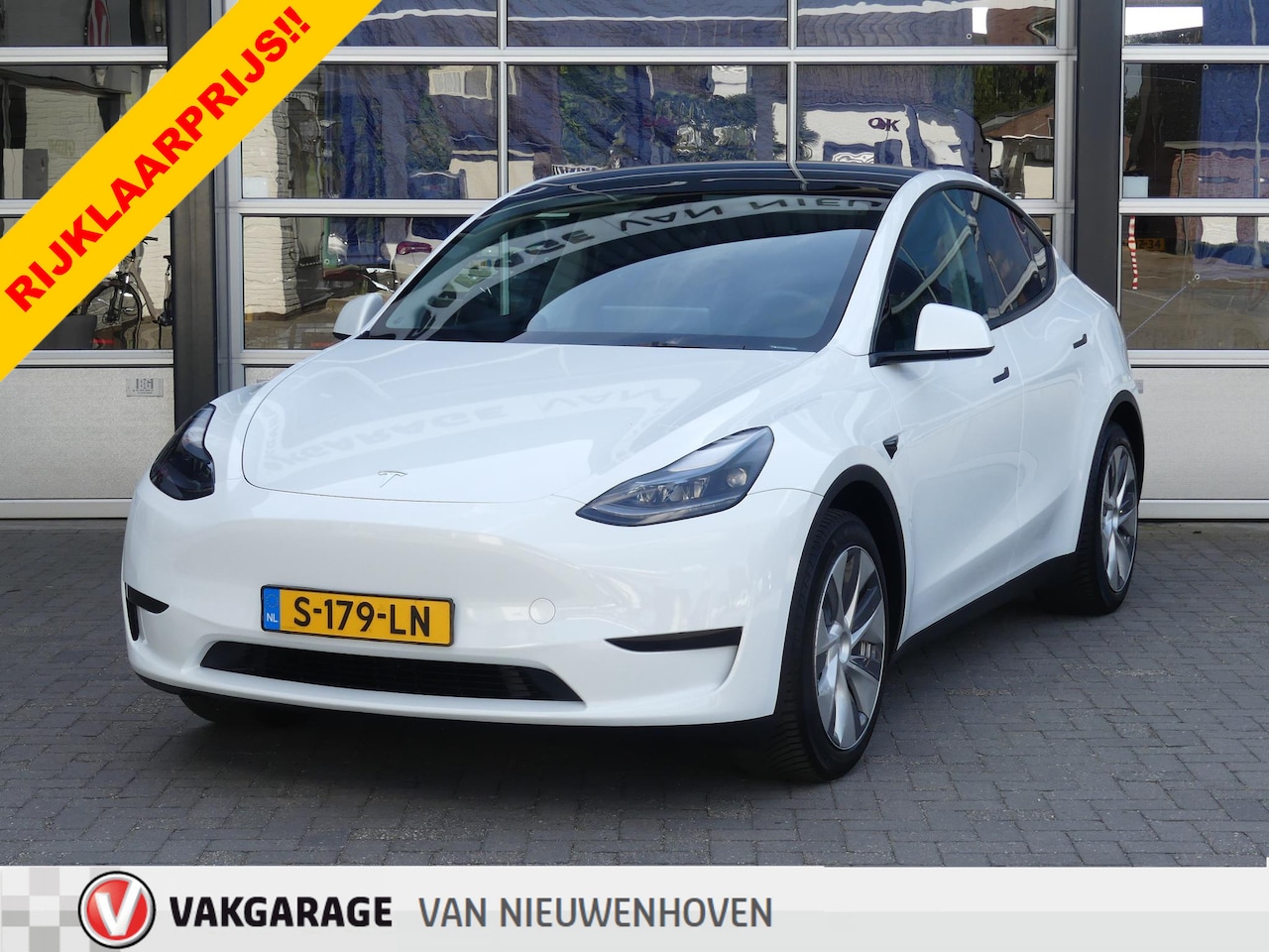 Tesla Model Y - RWD RWD - AutoWereld.nl