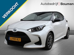 Toyota Yaris - 1.5 Hybrid Active / Bi-tone / Apple/Android