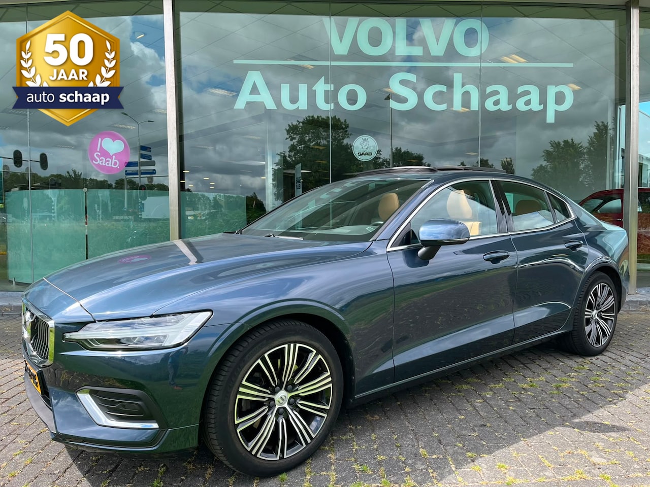 Volvo S60 - 2.0 B4 Plus Bright | Rijklaar incl 12 mnd Bovag | Panoramadak Geventileerde voorstoelen Ca - AutoWereld.nl