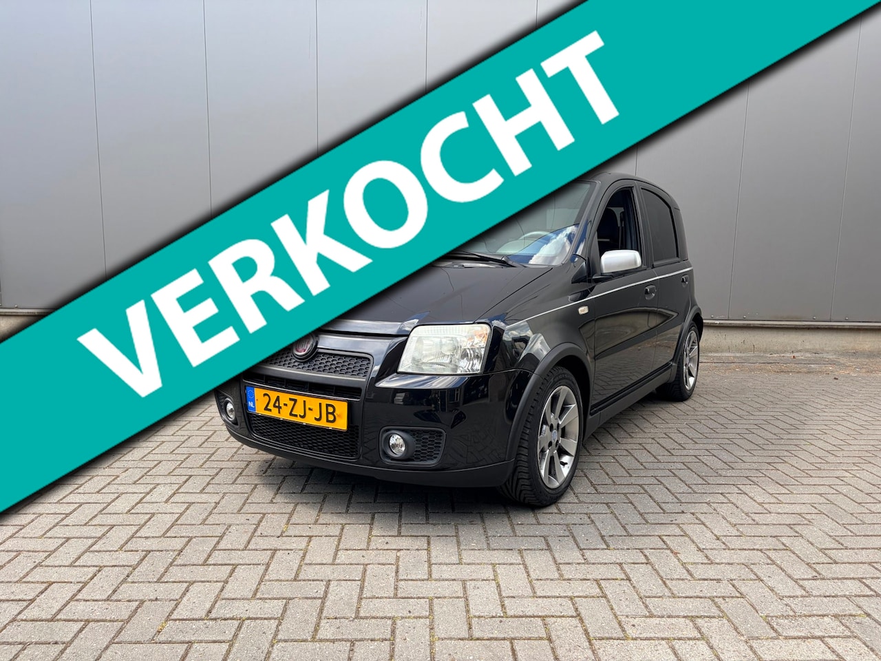 Fiat Panda - 1.4 16V Sport | Airco | DAB | Bluetooth - AutoWereld.nl