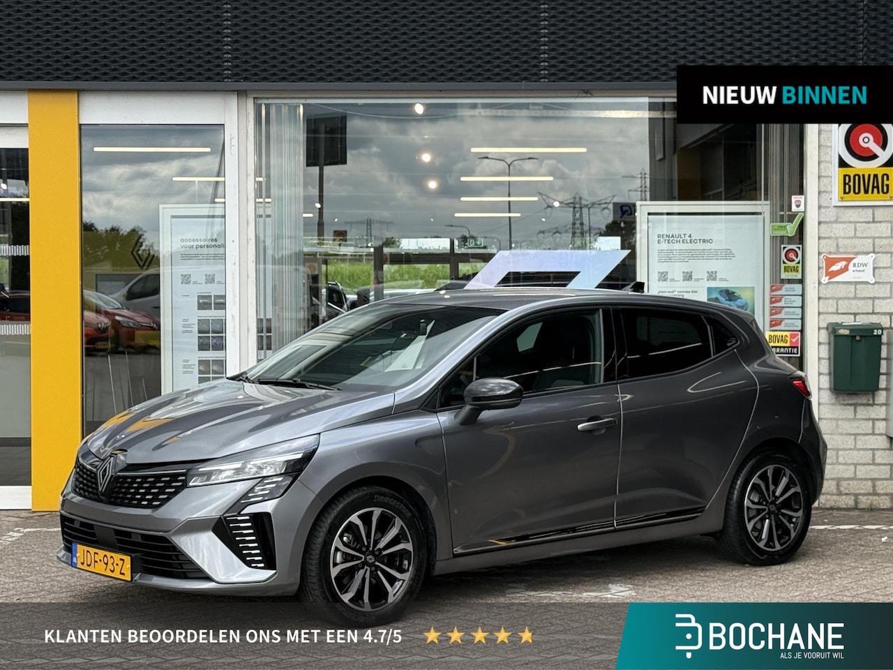 Renault Clio - 1.6 E-Tech Full Hybrid 145 techno | NAP | Navigatie | Achteruitrijcamera | Climate Control - AutoWereld.nl