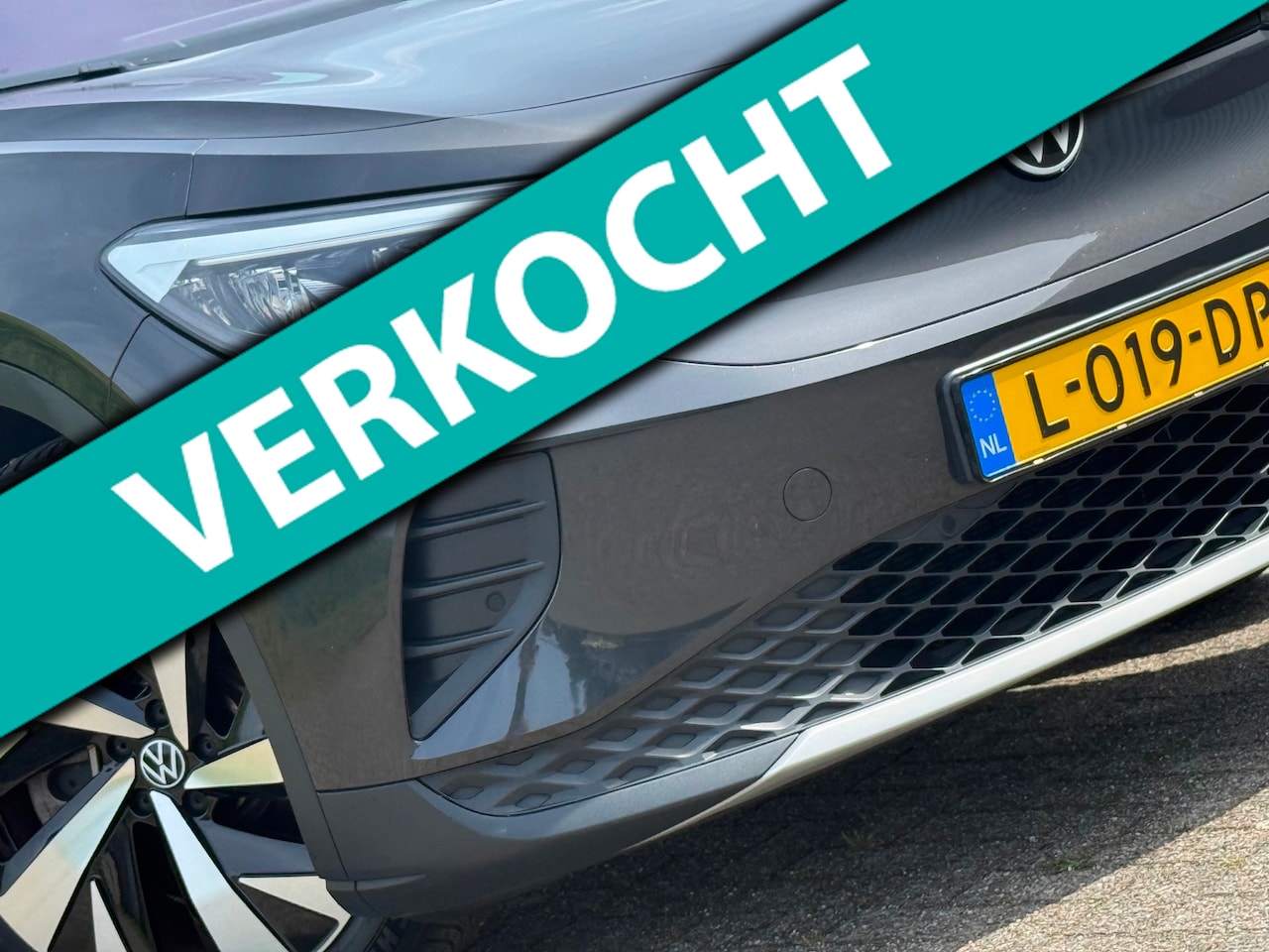 Volkswagen ID.4 - First 77 kWh - Mangan Grey - - AutoWereld.nl