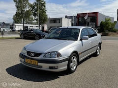 Toyota Avensis - 1.8-16V Linea Sol Limited AUTOMAAT