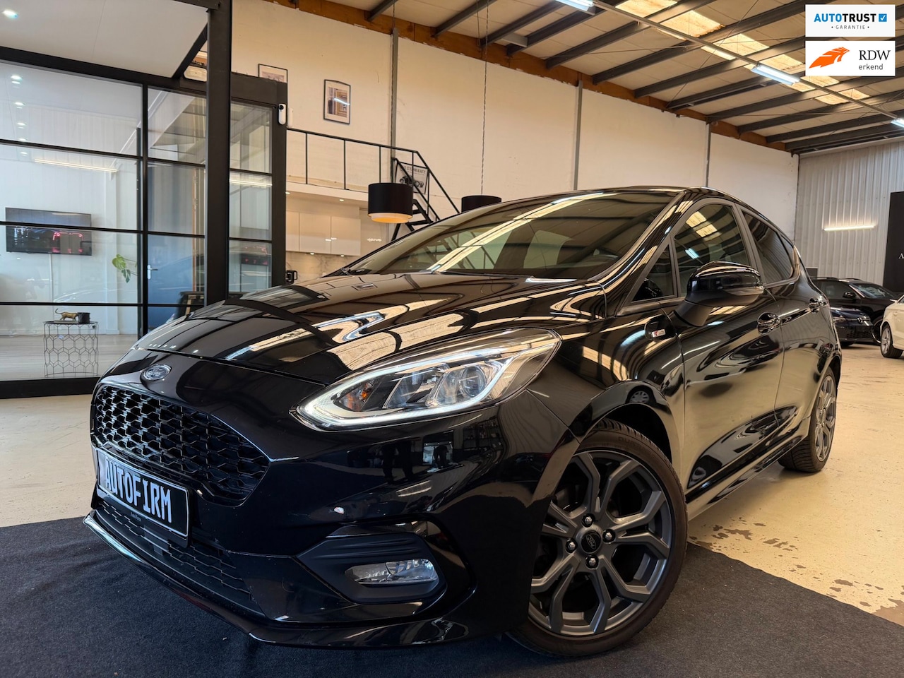 Ford Fiesta - 1.0 EcoBoost ST-Line Nette Auto Parkeersensoren Bluetooth Navigatie Stoelverwarming - AutoWereld.nl