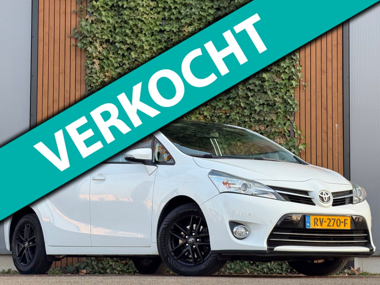 Toyota Verso - 1.8 VVT-i Aspiration 7p.|AUTOMAAT|STOEL VERWRM.|CAMERA - AutoWereld.nl