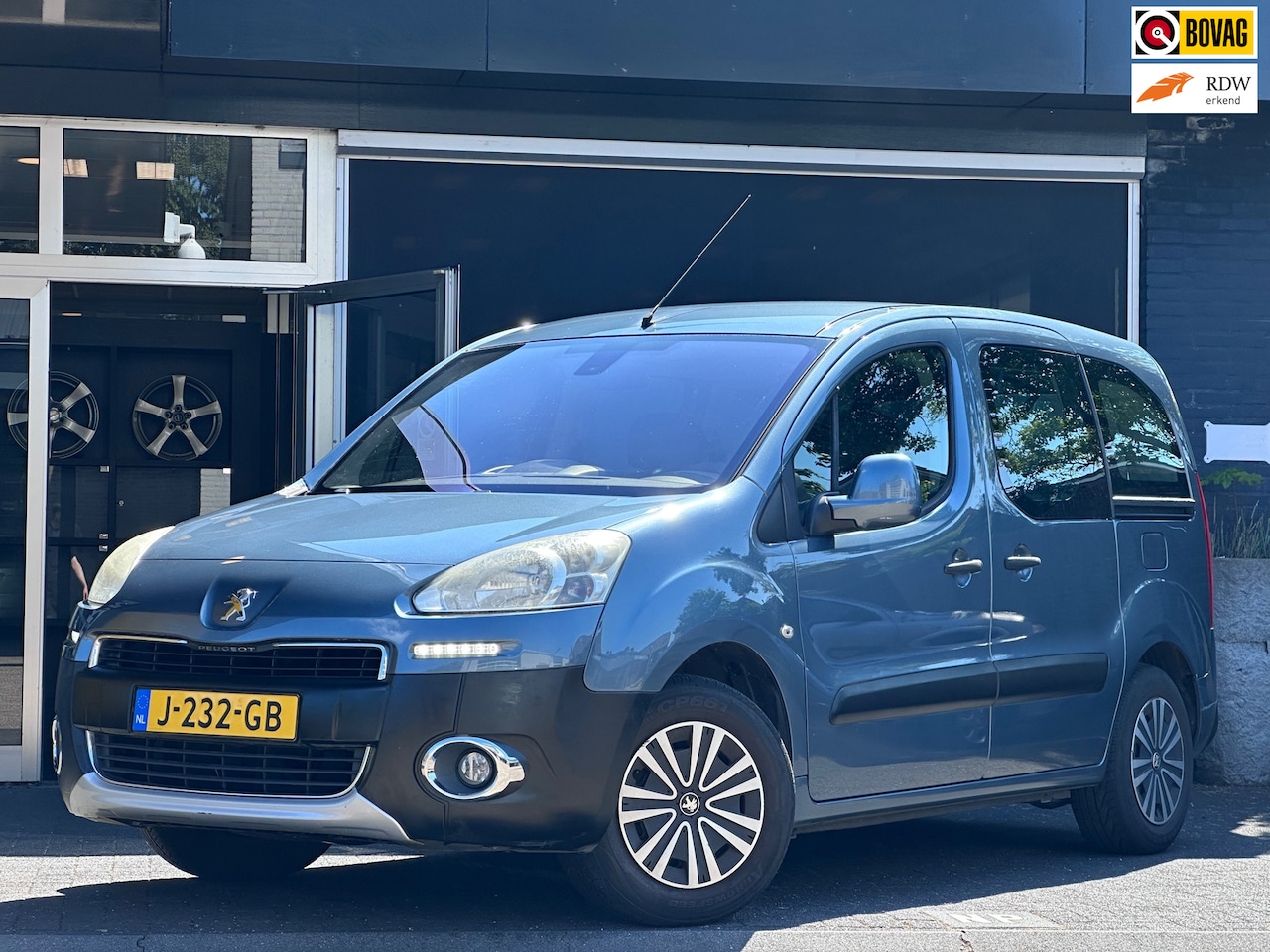 Peugeot Partner Tepee - 1.6 VTi Access AIRCO / ELEKT RAMEN / 2x SCHUIFDEUR - AutoWereld.nl