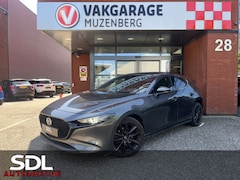 Mazda 3 - 3 2.0 e-SkyActiv-X M Hybrid 180 Luxury // HEAD-UP DISPLAY // DODEHOEK // BOSE // ELEK.STOE