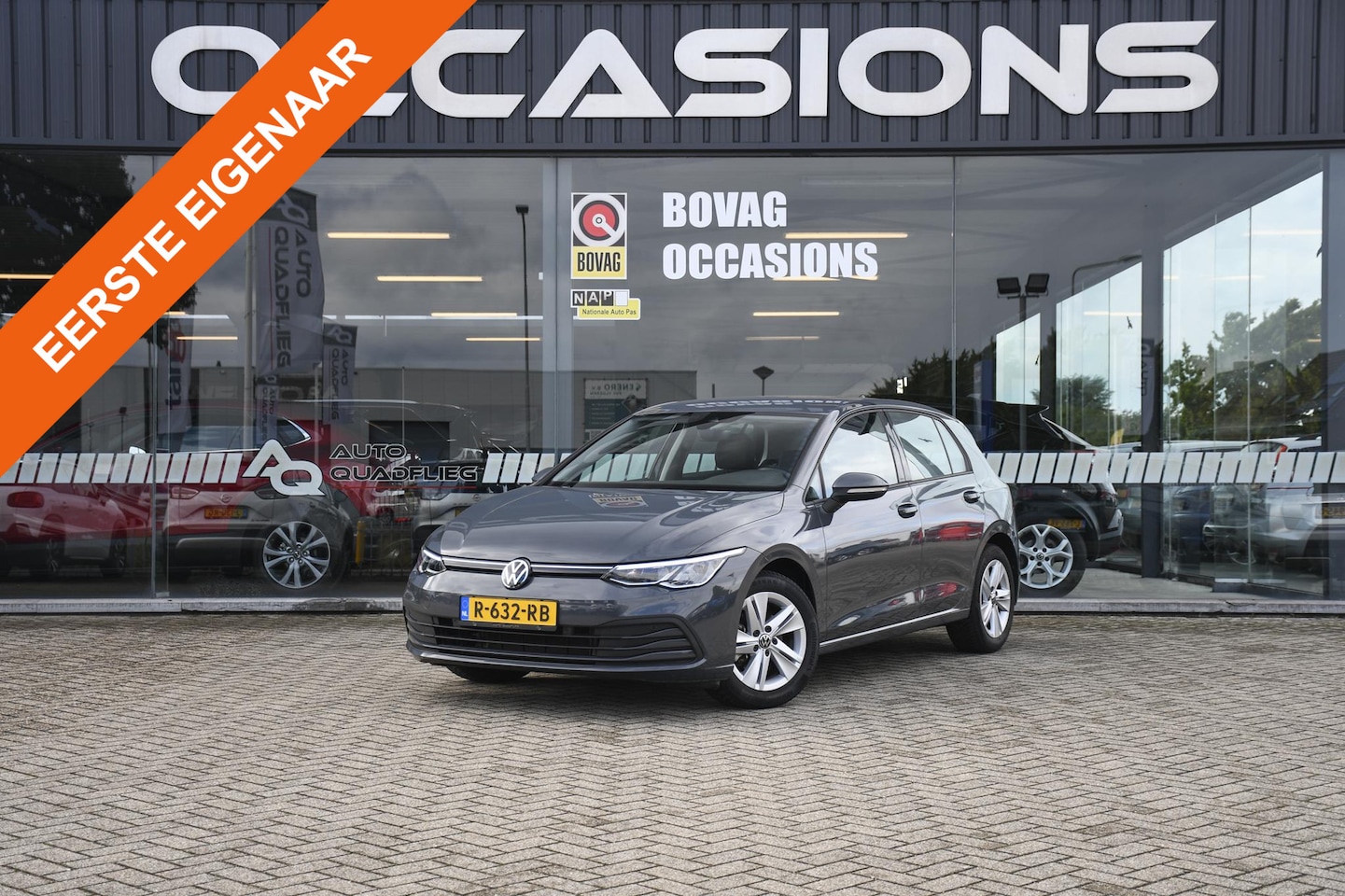 Volkswagen Golf - 1.0 TSI Life 1 EIGENAAR/ APPLE CARPLAY/ NAVIGATIE - AutoWereld.nl