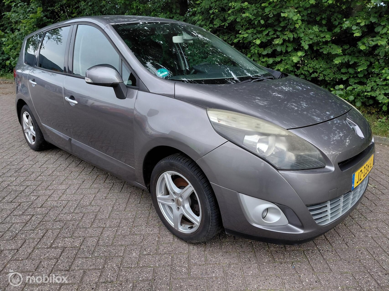 Renault Scénic - 1.4 TCE 6 bak airco - navi. Motor start niet - AutoWereld.nl