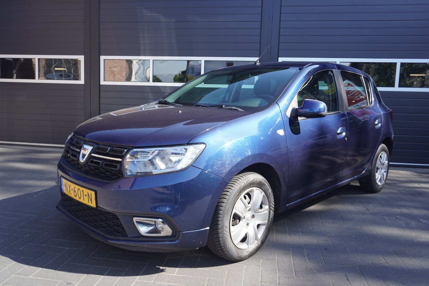 Dacia Sandero - 0.9 TCe Aut/Airco/Cruise - AutoWereld.nl