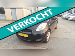 Toyota Yaris - 1.3 VVTi Aspiration AUTOMAATBak niet goed