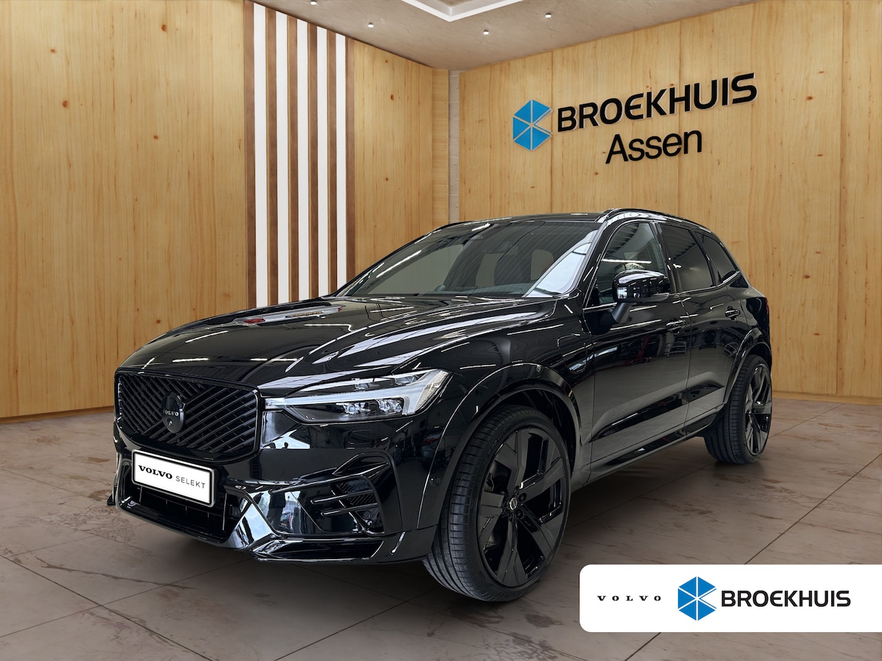 Volvo XC60 - T8 Plug-in hybrid AWD Ultra Dark | Heico bodykit + Uitlaat systeem | Spoorverbreder | 22 I - AutoWereld.nl