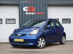 Toyota Aygo - 1.0-12V + | AIRCO | TREKHAAK | CV | 5-DEURS |