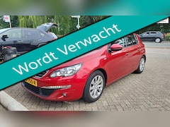 Peugeot 308 - 1.2i 131pk Allure 1e eig. Clima LED Navi Panorama PDC Historie