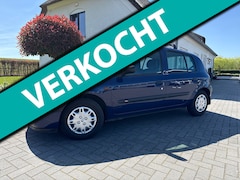 Renault Clio - 1.2 RN / Bj:1998 / apk tot 11-2026