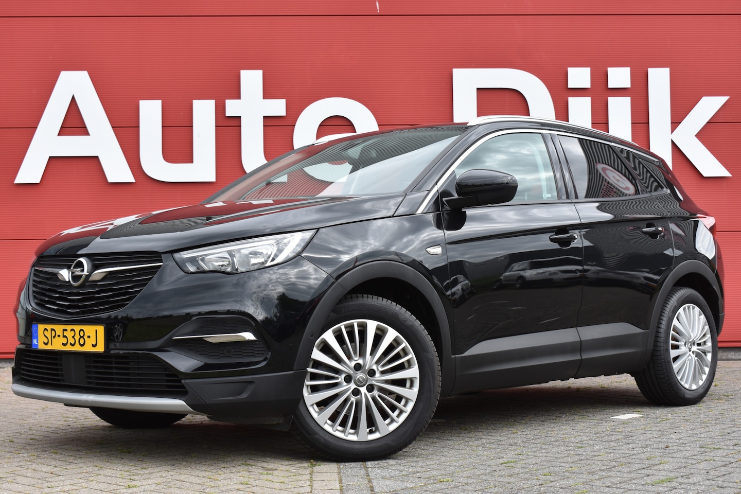 Opel Grandland X - 1.2 Turbo Business Executive Carplay | Keyless | DAB | Navi | Clima | Cruise | PDC V+A | L - AutoWereld.nl