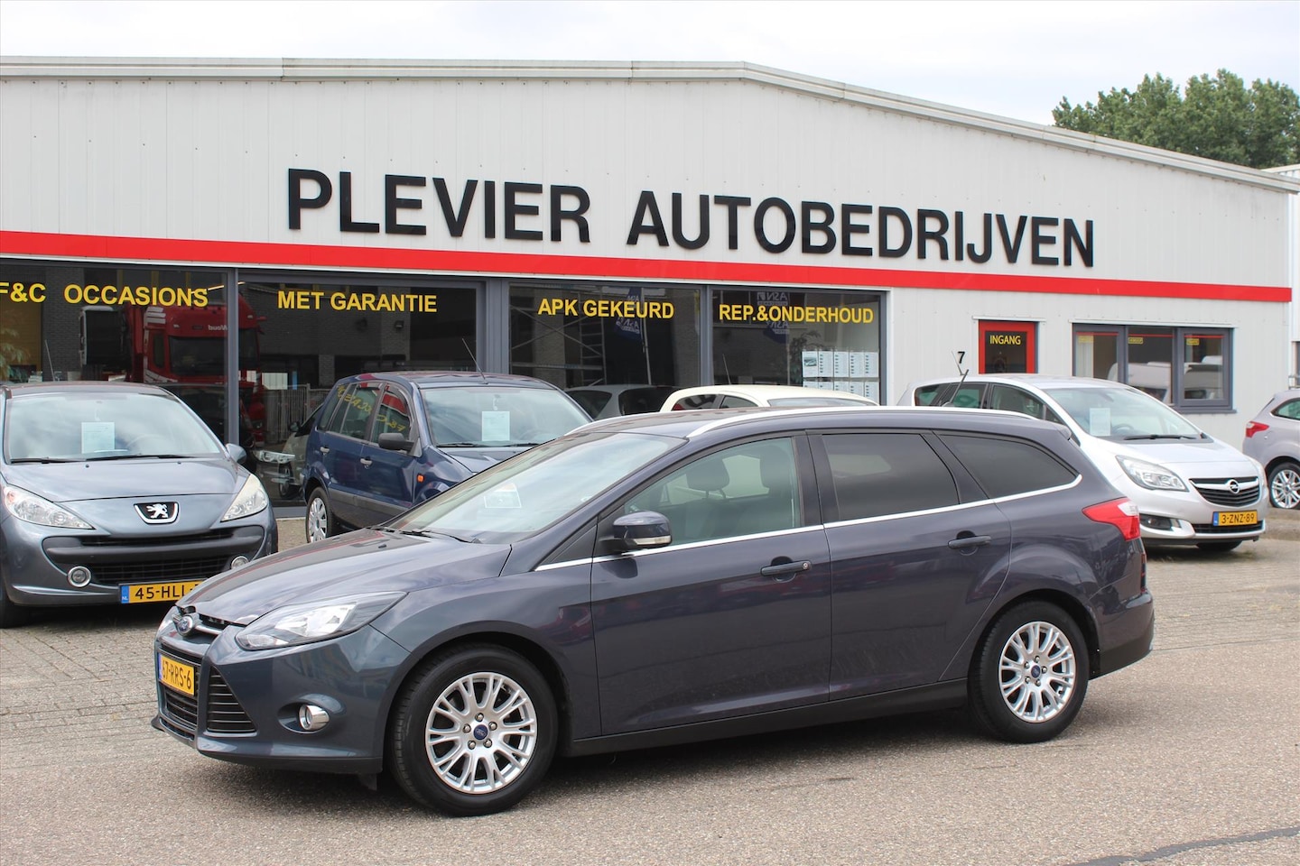 Ford Focus Wagon - 1.6 EcoBoost Titanium 1.6 EcoBoost 150pk Titanium - AutoWereld.nl