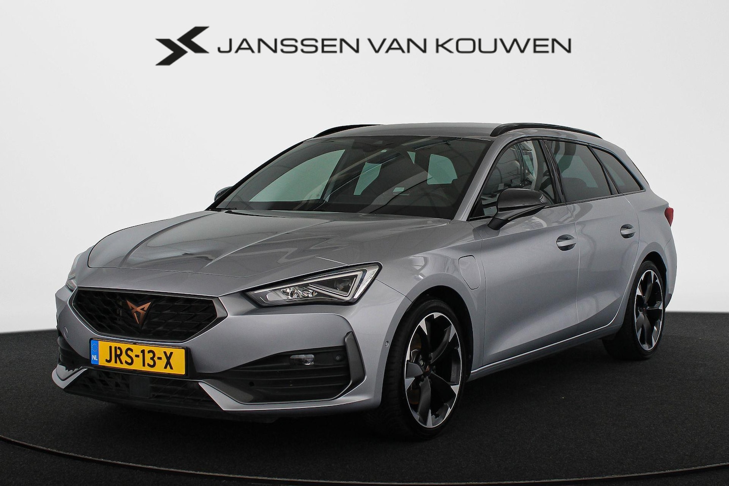 CUPRA Leon Sportstourer - 1.4 e-Hybrid Achteruitrijcamera 18" Stoelverwarming Carplay - AutoWereld.nl