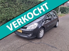 Renault Clio - 1.2 Special Line