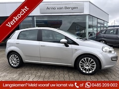 Fiat Punto Evo - 1.4-16V Multiair Emotion, panorama-/schuif-/kanteldak, navigatiesysteem, climatronic, crui