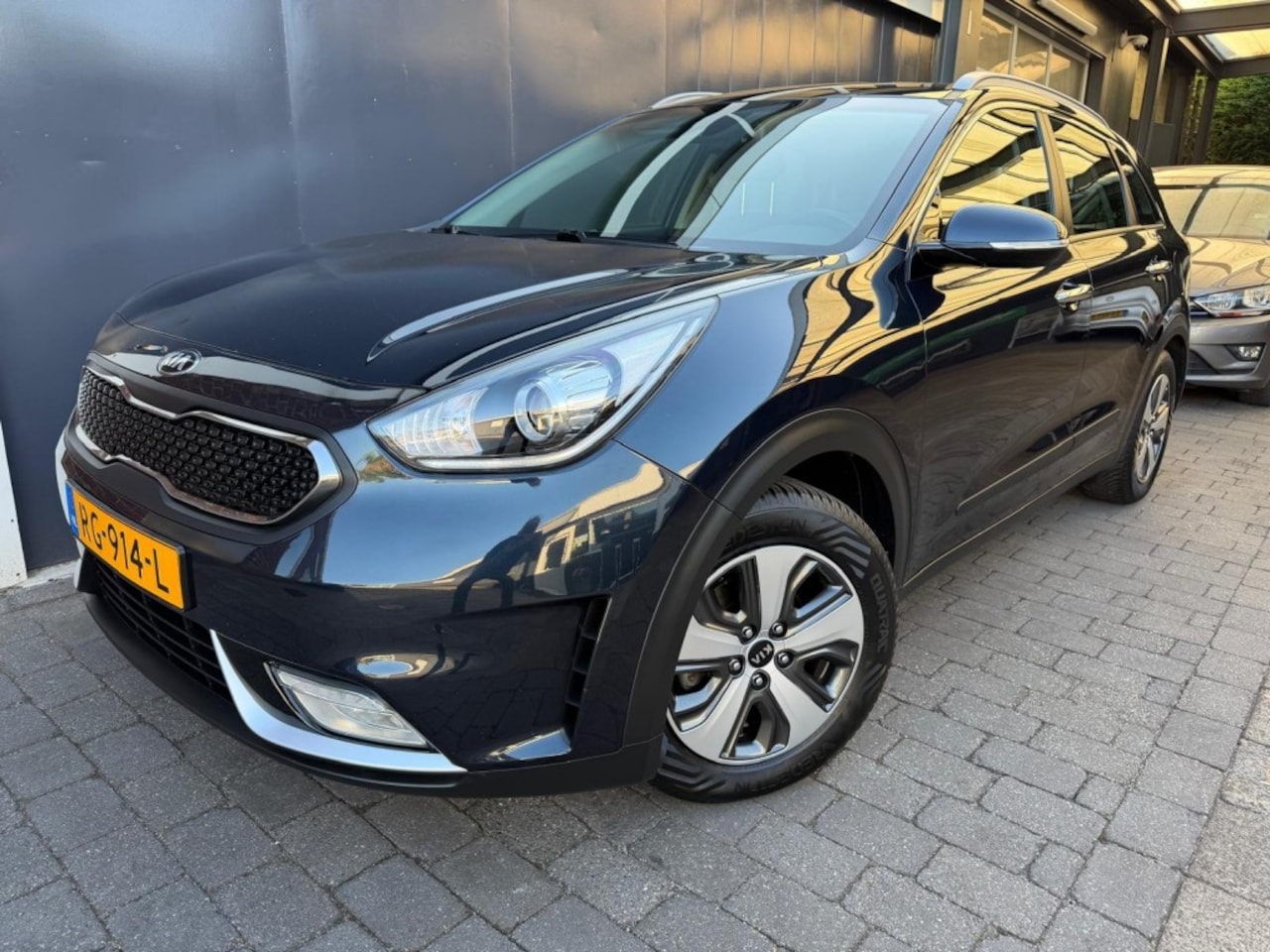 Kia Niro - 1.6 GDI H. Dynamicline Carplay Trekhaak 12 mnd. garantie - AutoWereld.nl