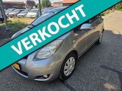 Toyota Yaris - 1.3 VVTi Aspiration