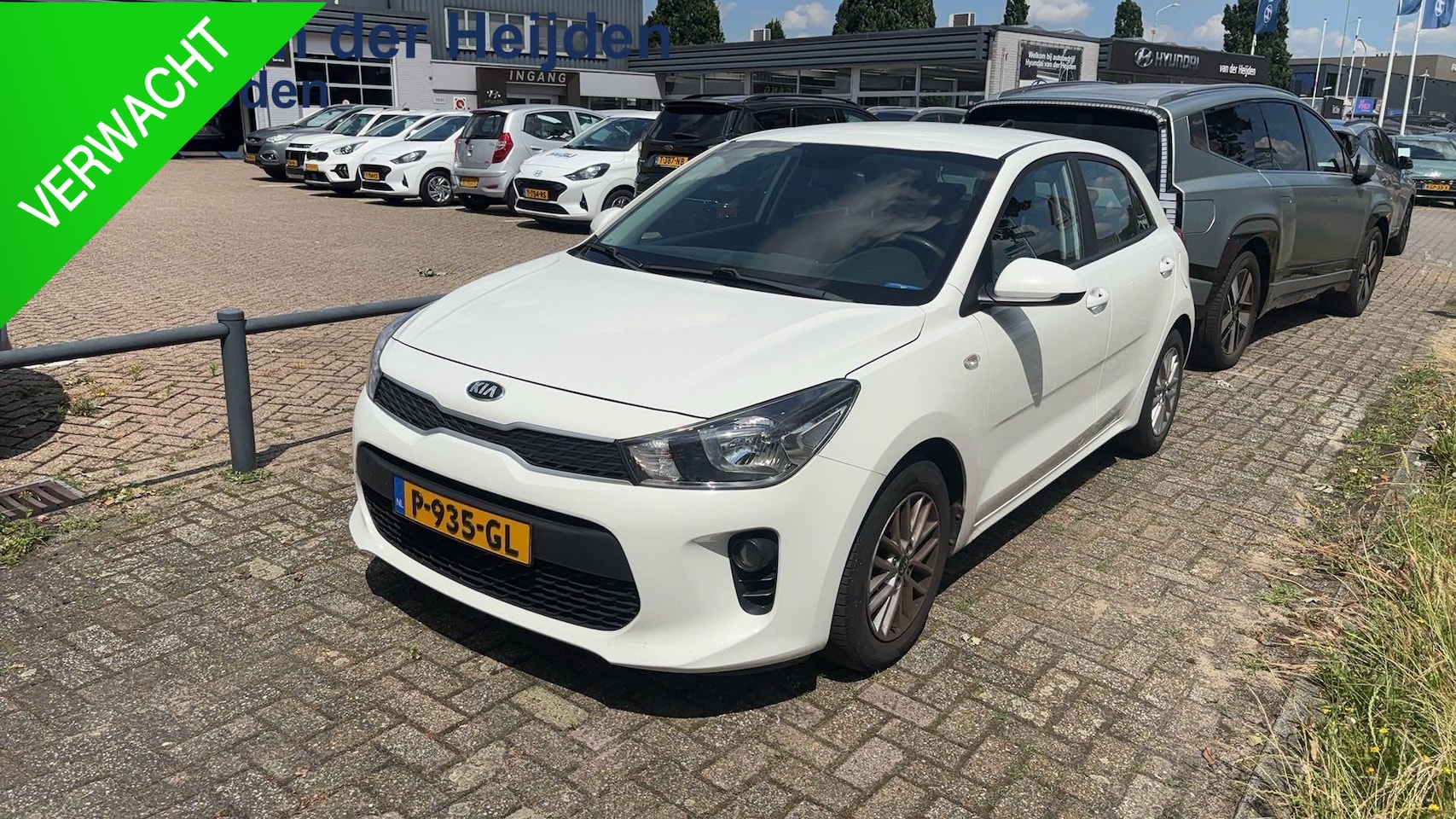 Kia Rio - 1.2 CVVT ComfortPlusLine Navigator Navigatie | Bluetooth | Airco - AutoWereld.nl
