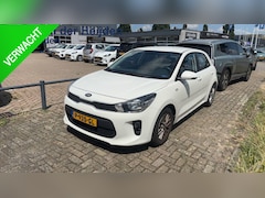 Kia Rio - 1.2 CVVT ComfortPlusLine Navigator Navigatie | Bluetooth | Airco