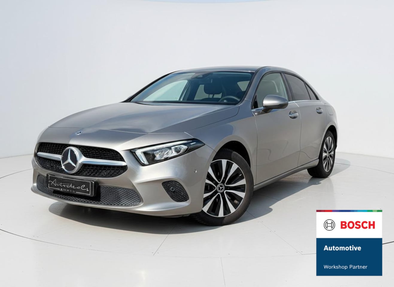 Mercedes-Benz A-klasse - 250 e sfeerverlichting - AutoWereld.nl