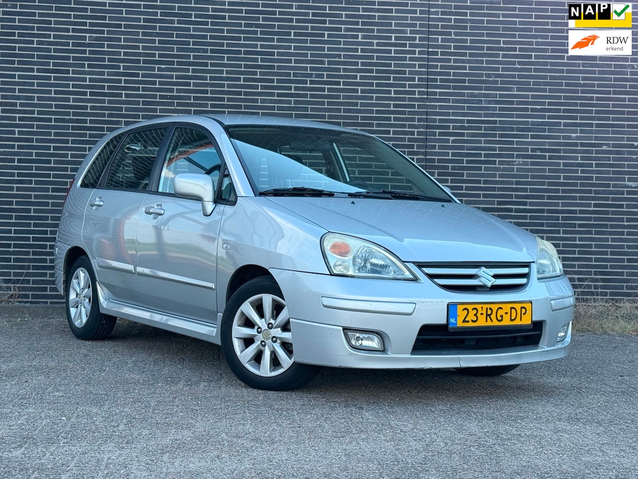 Suzuki Liana - 1.6 Exclusive Airco, Nieuwe Apk! - AutoWereld.nl