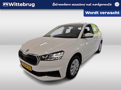 Skoda Fabia - 1.0 TSI Ambition / Apple Carplay / Parkeersensoren / Cruise Control