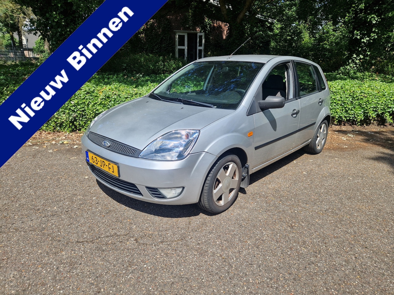 Ford Fiesta - 1.4-16V, 5 drs, airco - AutoWereld.nl
