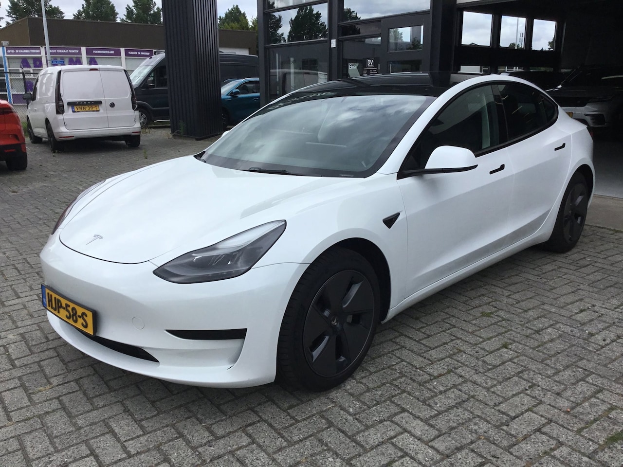 Tesla Model 3 - Standard RWD Plus 60 kWh - AutoWereld.nl